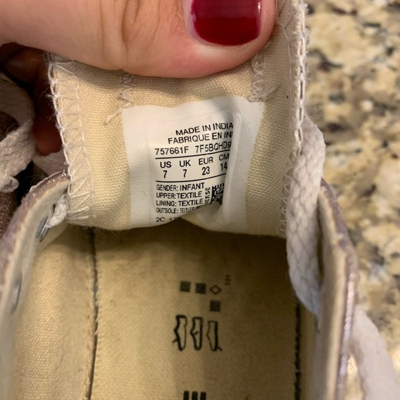 Metallic Converse - Picture 3 of 3